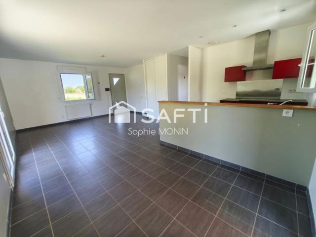 Maison, 3 chambres, piscine avec dome, jardin clos