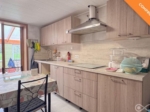 Maison 3 F en partie rénovée environnement calme et vert 150m² Signy le Petit