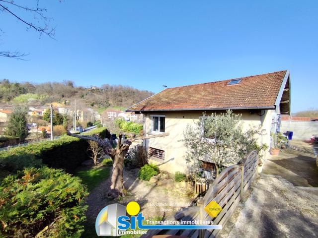 Maison 3 pièces 104 m²
