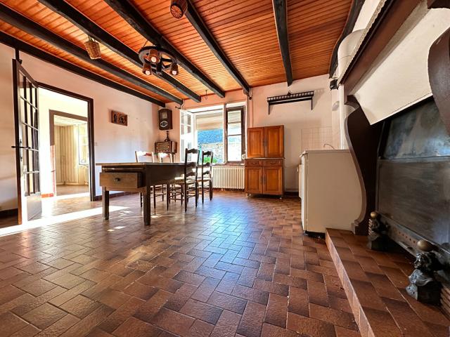 Maison 3 pièces 104 m²