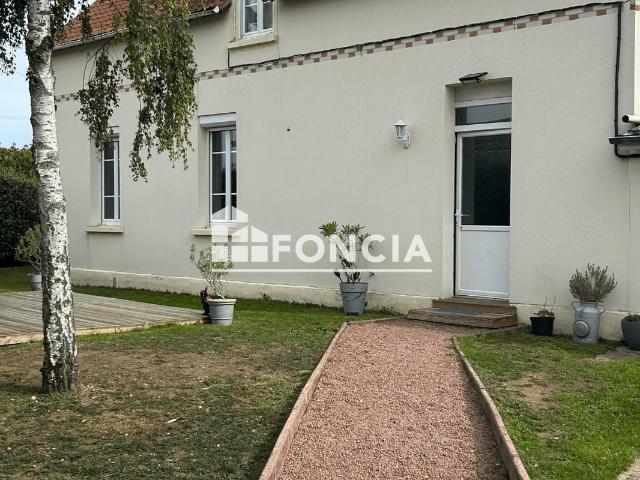Maison 3 pièces 104 m²