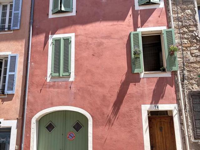 Maison 3 pièces 104 m²