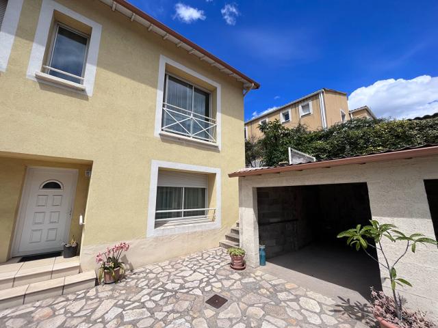 Maison 3 pièces 105 m²