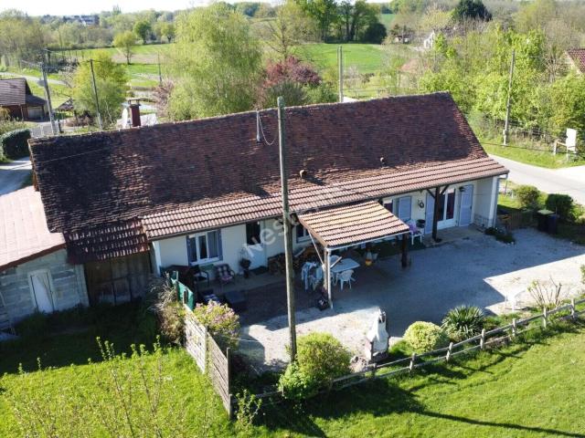 Maison 3 pièces 106 m²