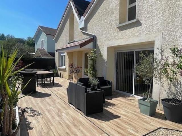 Maison 3 pièces 108 m²