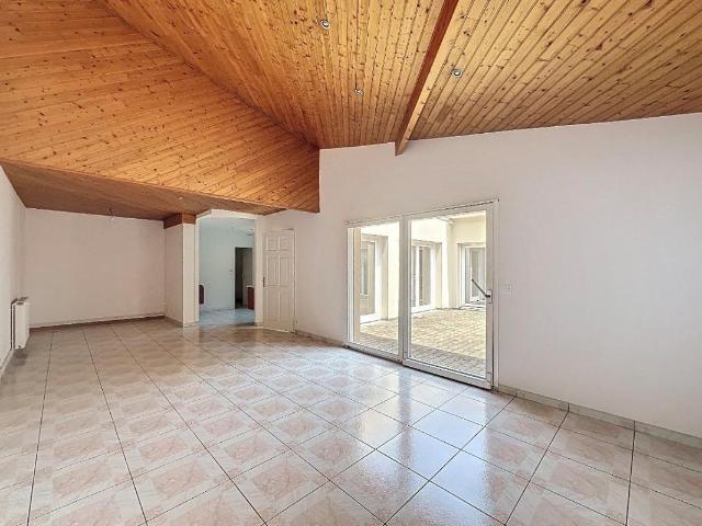 Maison 3 pièces 109 m²