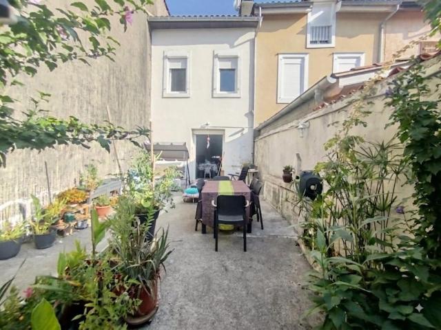 Maison 3 pièces 115 m²