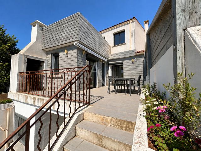 Maison 3 pièces 102 m²