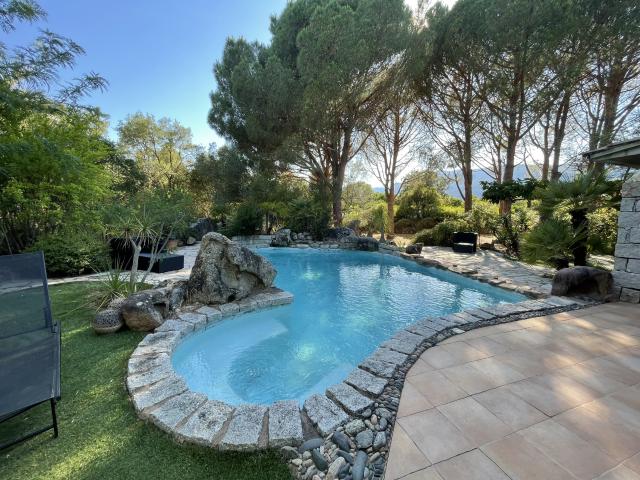 Maison 3 pièces 114 m²