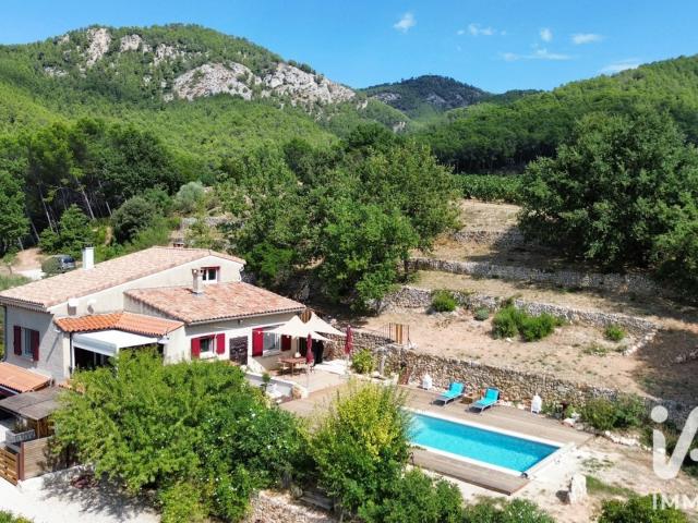 Maison 7 pièces 158 m²