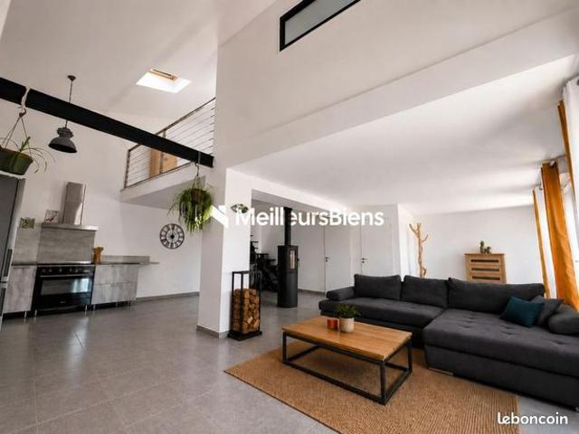 Maison 4 pièces 126 m²