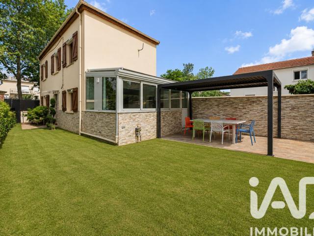 Maison 3 pièces 128 m²