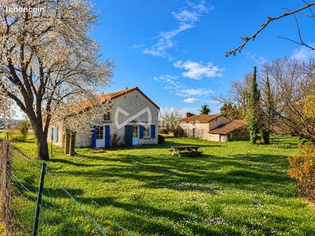 Maison 3 pièces 120 m²