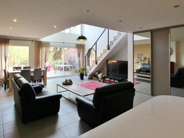 Maison 3 Pièces 121 m²