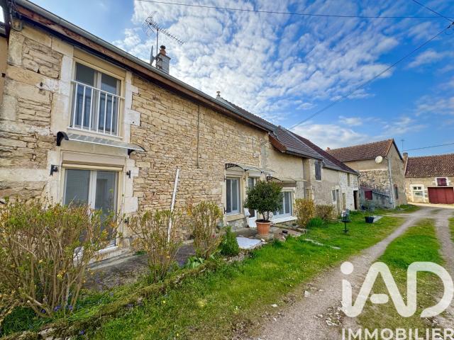 Maison 3 pièces 121 m²