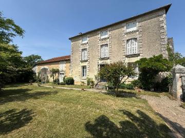 Rue des Sorbiers Poitiers, Migné-Auxances, Vienne Poitou-Charentes