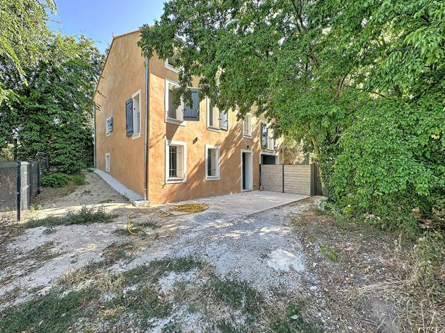 Maison 3 pièces 134 m²
