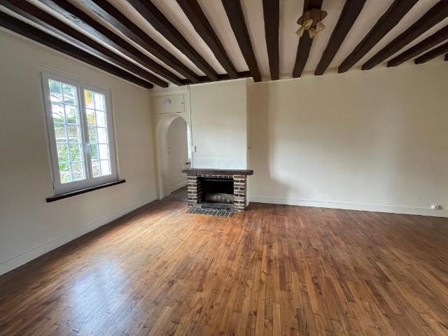 Maison 3 pièces, 135 m² à louer à Bourth 27580