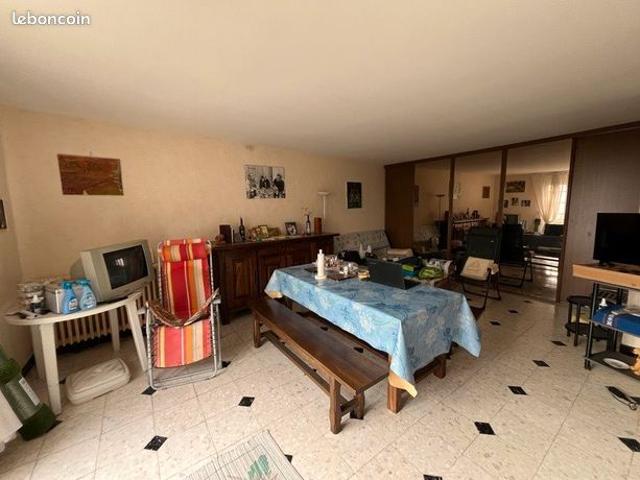 Maison 3 pièces 130 m²
