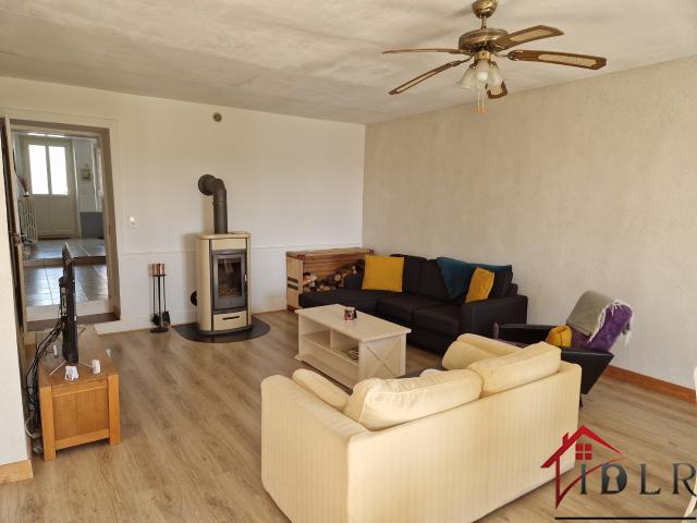 Maison 3 pièces 144 m²