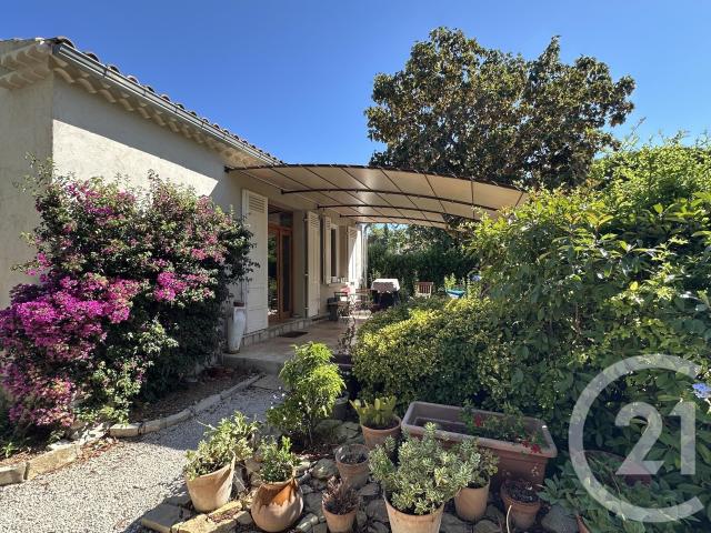 Maison 3 pièces 145 m²