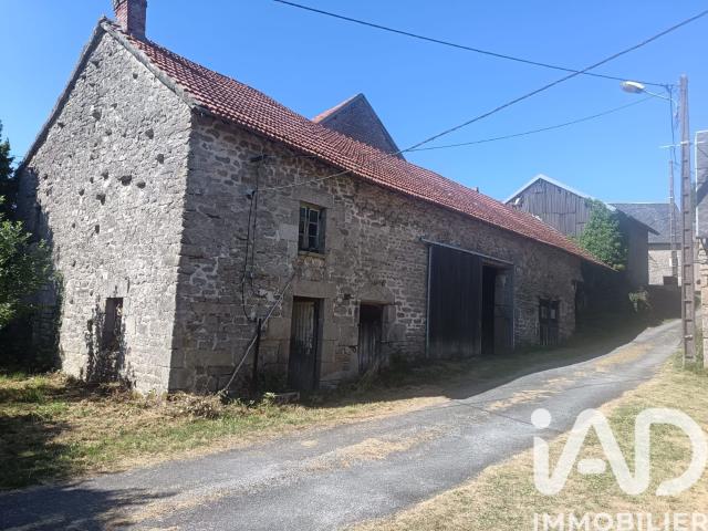 Maison 3 pièces 140 m²