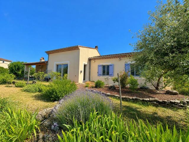 Maison 3 pièces 140 m²
