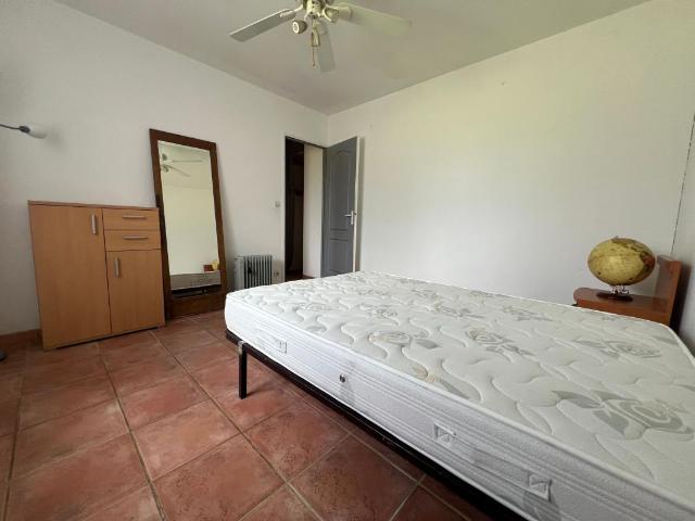 Maison 3 pièces, 140 m² à louer à Grane 26400