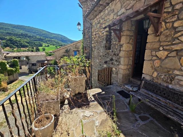 Maison 3 pièces 142 m²