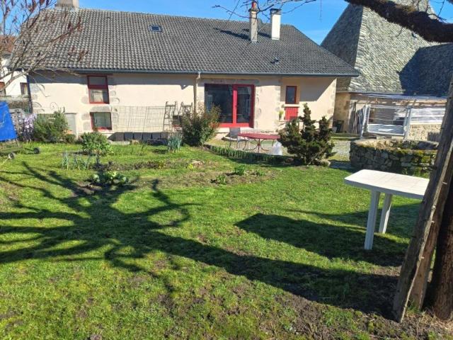 Maison 3 pièces 156 m²
