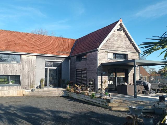 Maison 3 pièces 158 m²