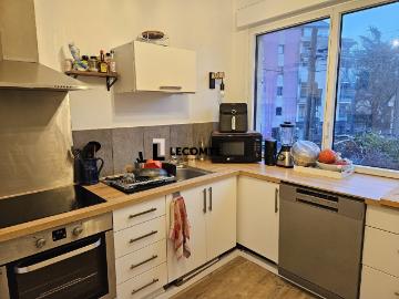 Maison 3 pièces 166 m²