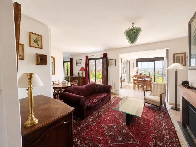Maison 3 pièces 160 m²