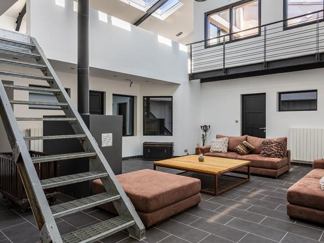 Maison 3 pièces 162 m²