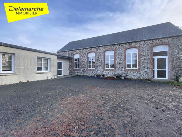Maison 3 pièces 185 m²
