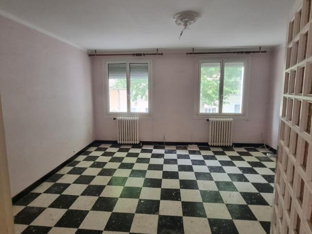 Maison 3 pièces 189 m²