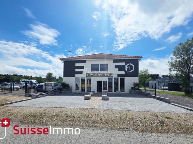 Maison 3 pièces 180 m²