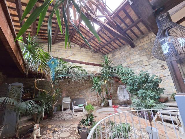 Maison 4 pièces 210 m²