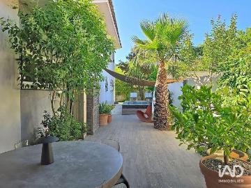 Maison 3 pièces 211 m²