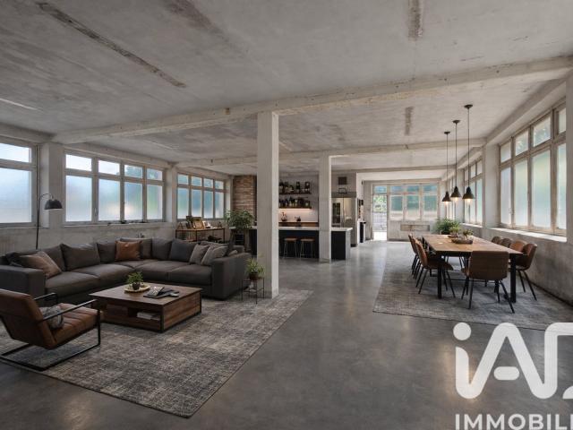 Maison 3 pièces 293 m²