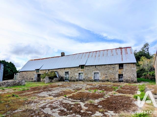 Maison 3 pièces 300 m²