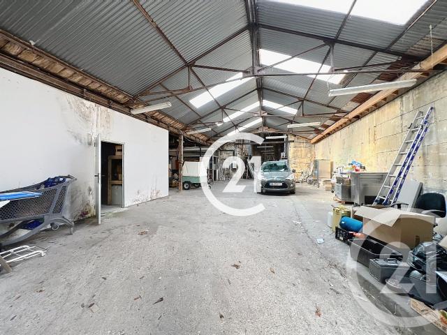 Maison 3 pièces 315 m²
