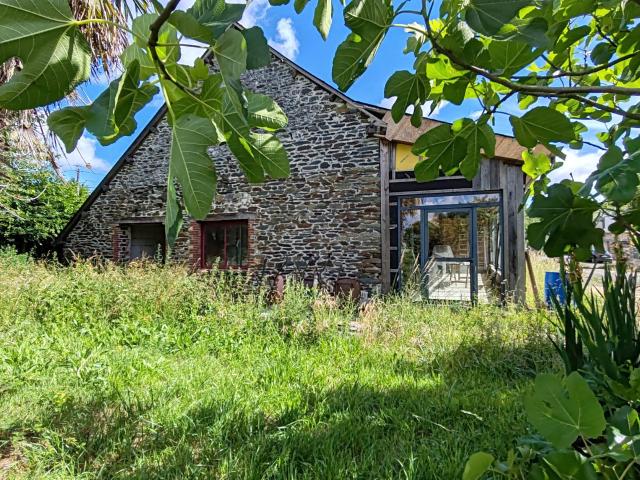 Maison 3 pièces 328 m²