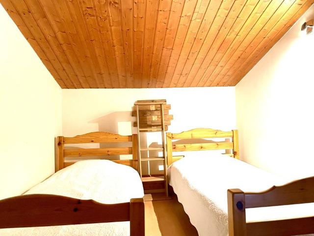 Maison 3 pièces, 40 m² à louer à Saint Raphaël 83530