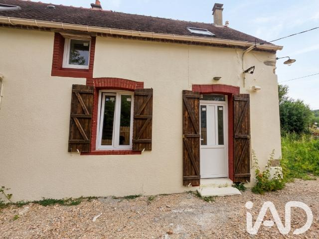 Maison 3 pièces, 45 m² à louer à Armeau 89500