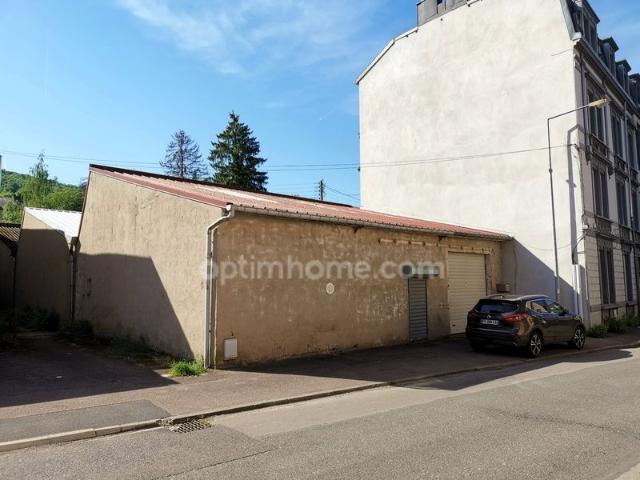Maison 3 pièces 475 m²