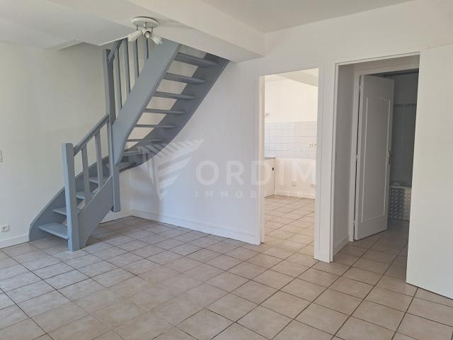 Maison 3 pièces, 47 m² à louer à Neuvy sur Loire 58450