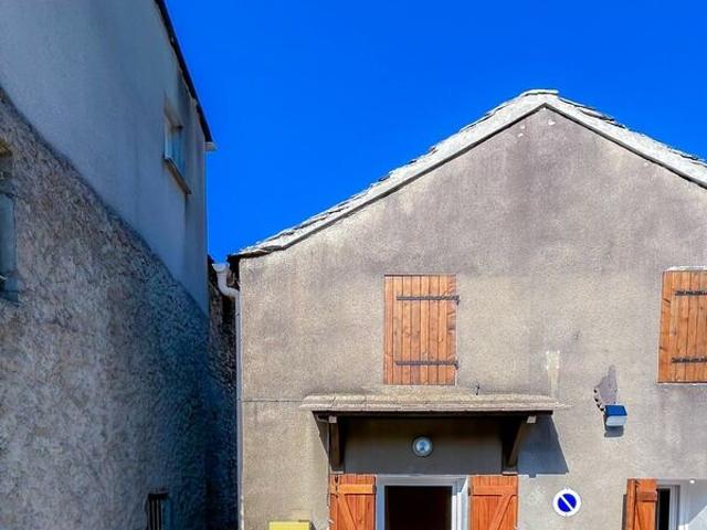 Maison 3 pièces, 48 m² à louer à Sisco 20233