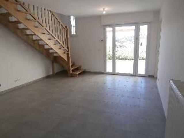 Maison 3 pièces, 50 m² à louer à Lançon Provence 13680
