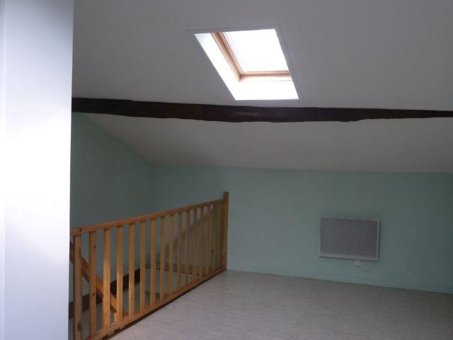 Maison 3 pièces, 50 m² à louer à Volvic 63530